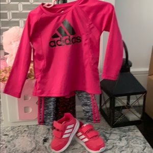 Adidas jogging toddler outfit